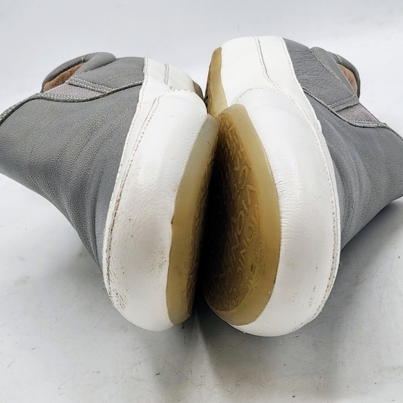 Vionic April Gray Silver Leather Flats Loafers Slip-On Sneakers Size 7.5 - Picture 10 of 16